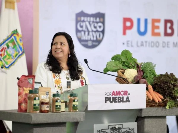 Fotografía del boletín oficial: Innovación, tecnología y vinculación estatal para productores hortícolas fortalecen el campo