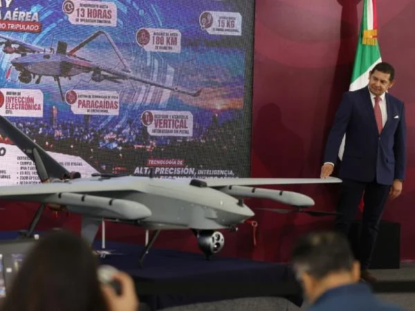 Fotografía del boletín oficial: Se fortalece estrategia de seguridad estatal con drones de alta tecnología para monitoreo en tiempo real