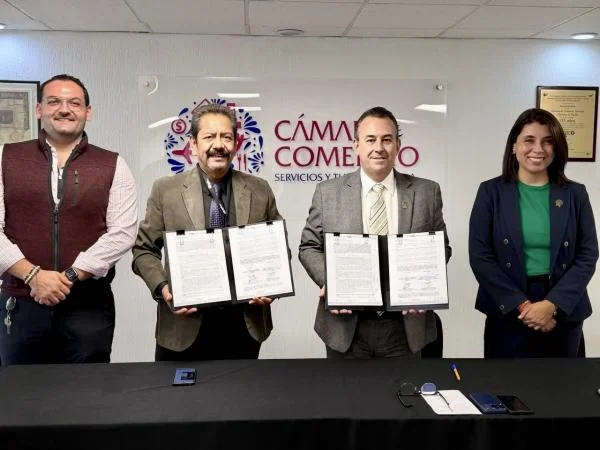 Fotografía del boletín oficial: Fortalecen UPAM y CANACO vinculación empresarial para impulsar oportunidades profesionales estudiantiles